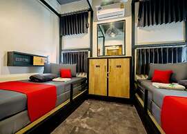 Episode 11 Hostel Sukhumvit