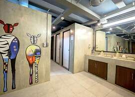 Episode 11 Hostel Sukhumvit