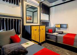 Episode 11 Hostel Sukhumvit