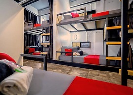 Episode 11 Hostel Sukhumvit
