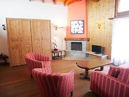 Between Boutique Hotel