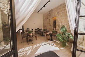 Maria Rosa Suites