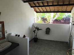 Mango Dive & Bungalow