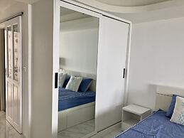 Paradise Condominium by PSR