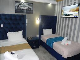Gold Crown international Hotel