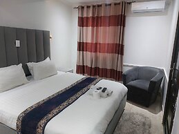 Gold Crown international Hotel