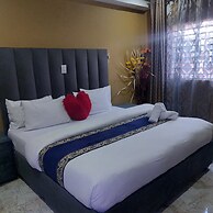 Gold Crown international Hotel