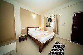 Aqua Wave by YogiTree Hotels