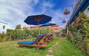 BLUE WAVE LODGE