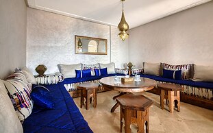 BLUE WAVE LODGE