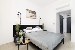 EASY RENT Apartments - Smart 005