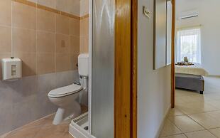 Apartments with Shared Pool Rocco 1