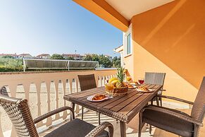 Apartments with Shared Pool Rocco 1