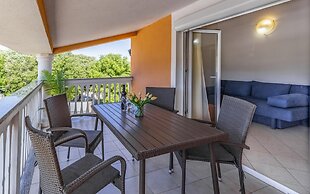 Apartments with Shared Pool Rocco 1