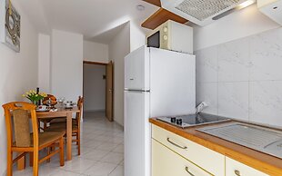 Apartments with Shared Pool Rocco 1