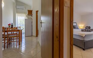 Apartments with Shared Pool Rocco 1