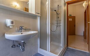 Apartments with Shared Pool Rocco 1