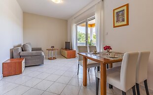 Apartments with Shared Pool Rocco 1