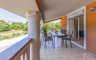 Apartments with Shared Pool Rocco 1