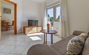 Apartments with Shared Pool Rocco 1
