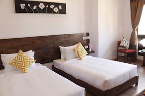 Hotel Mayto