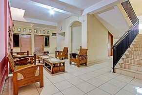 OYO Life 92663 Karmel 6