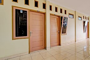 OYO Life 92663 Karmel 6