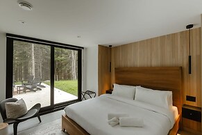 Naro Cabin in Laurentides