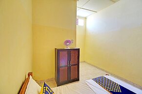 OYO Life 92954 Shanti Kost