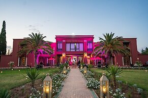 Nomadz Palace