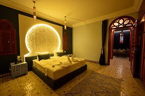 Nomadz Palace
