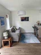 Impeccable 3-bed House - Topsham, Exeter