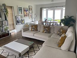 Impeccable 3-bed House - Topsham, Exeter