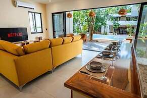 Villa Chicana Resort Pool AC Fast Internet