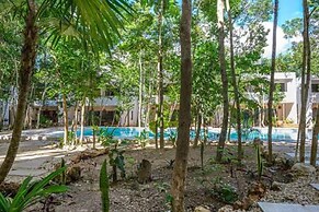 Villa Chicana Resort Pool AC Fast Internet