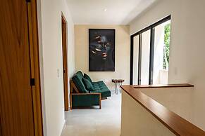 Villa Ek Balam Resort Pool AC Fast Internet