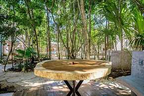 Villa Edzna Resort Pool AC Fast Internet