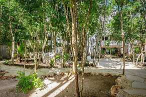 Villa Mayapan Resort Pool AC Fast Internet