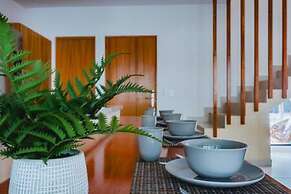 Villa Mayapan Resort Pool AC Fast Internet