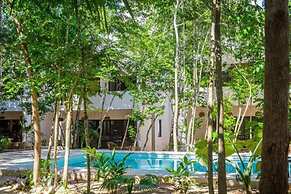 Villa Mayapan Resort Pool AC Fast Internet