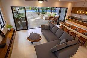Villa Mayapan Resort Pool AC Fast Internet