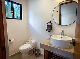 Villa Mayapan Resort Pool AC Fast Internet