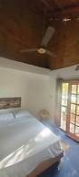 Waikiki Beach Hostel