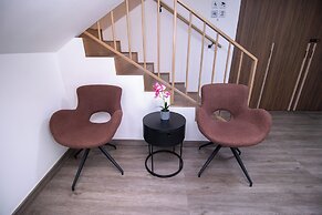 ESHEL SUITES PANAMA