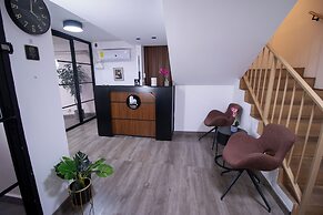 ESHEL SUITES PANAMA