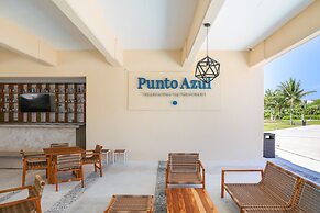 Marea Azul Beach Resort