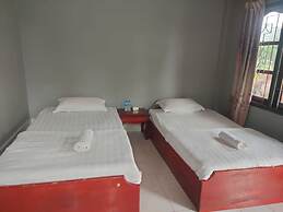 Leokhamphasurt Resort