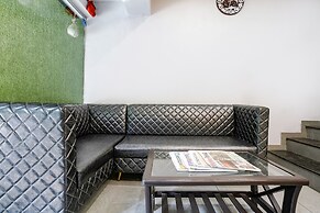 Fabhotel Aahan