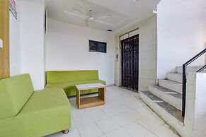 Fabhotel Green Tree