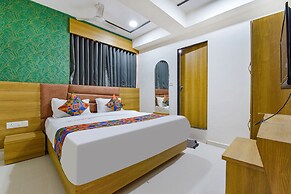 Fabhotel Green Tree